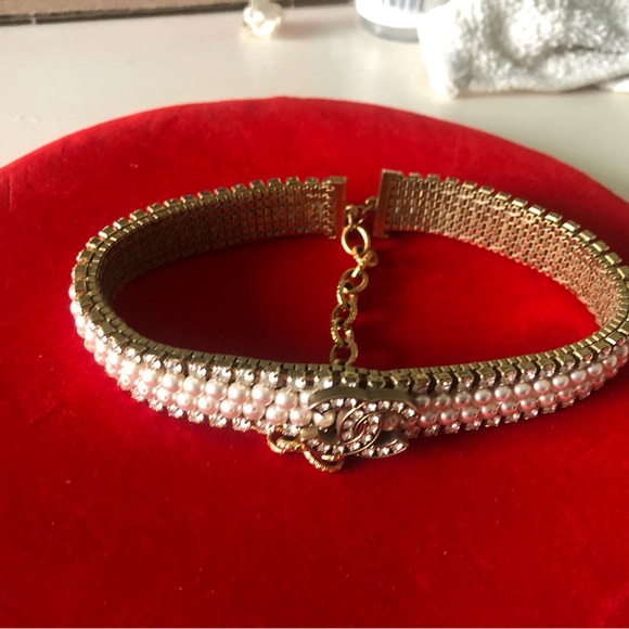 Authentic Chanel choker - Picture 2 of 6